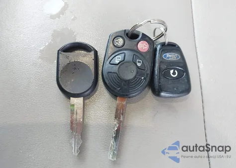 2017 Ford Escape Se z USA, uszkodzony, nr VIN 1FMCU9GD0HUD66202